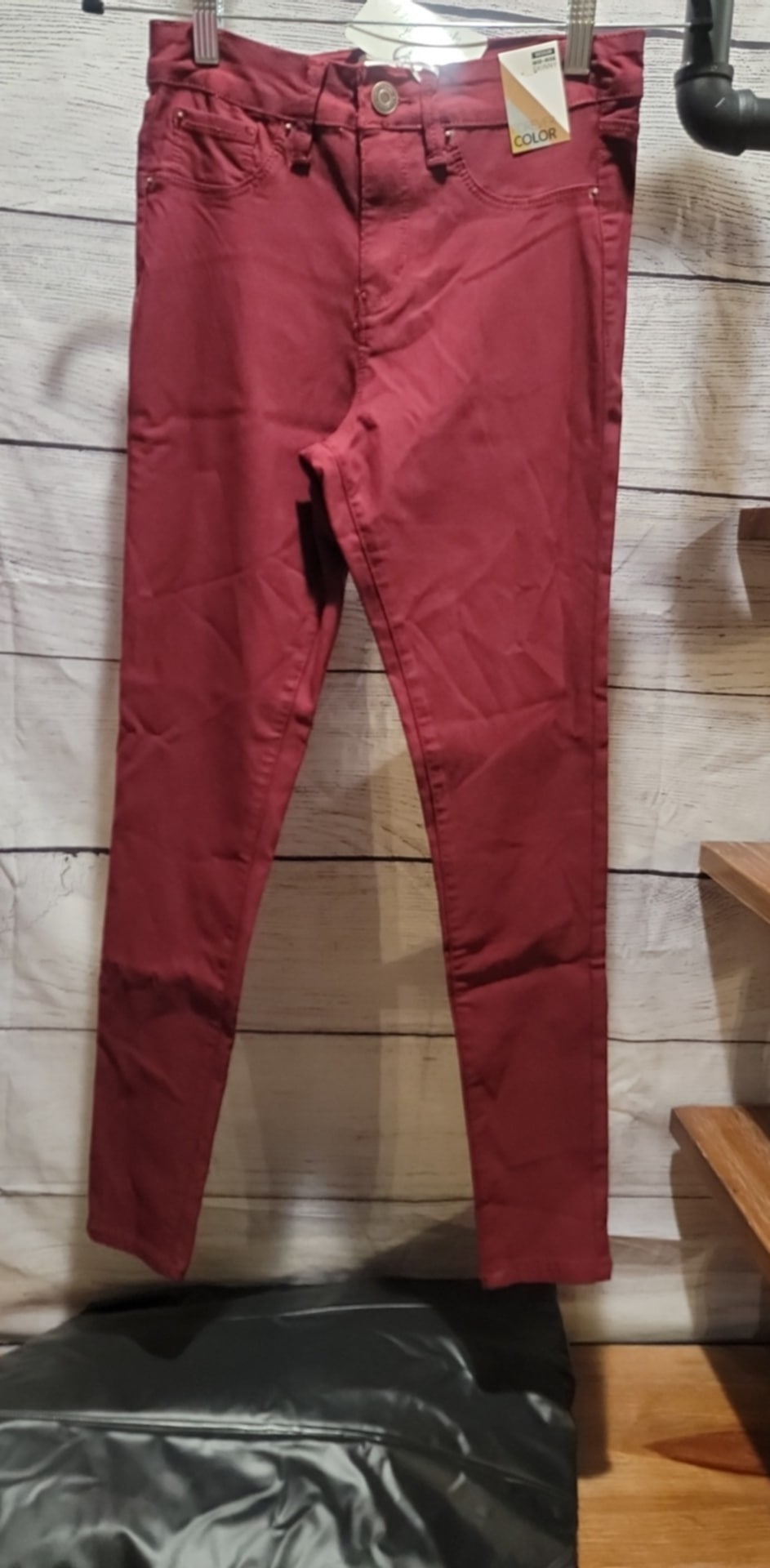 Mid Rise Skinny Burgundy Pants